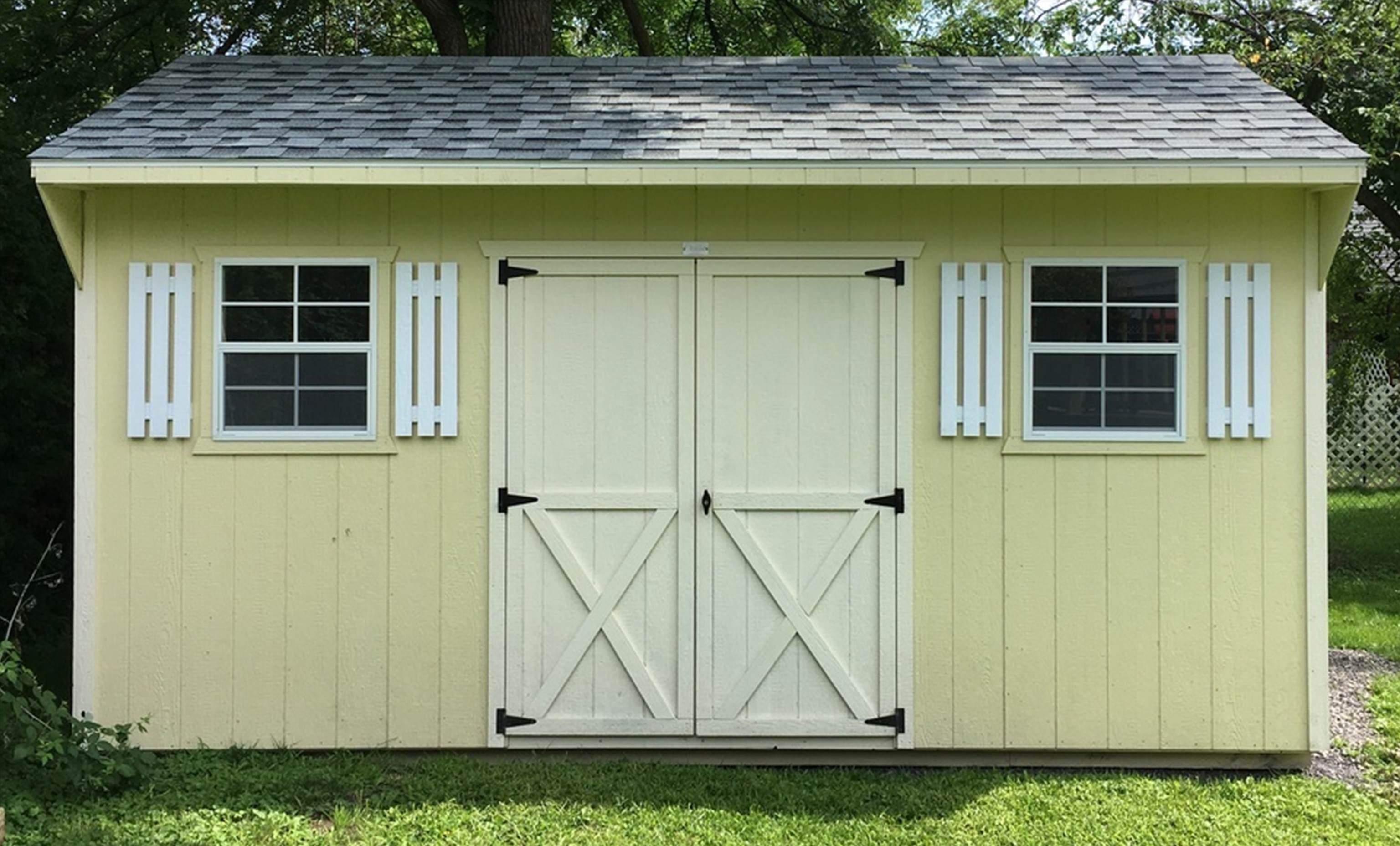 Ontario's Sheds with Overhang � (Delivered and Installed)